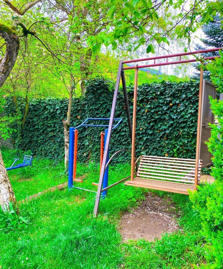 Green Garden Villa Dilidzjan Buitenkant foto