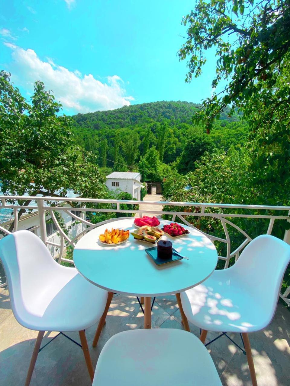 Green Garden Villa Dilidzjan Buitenkant foto
